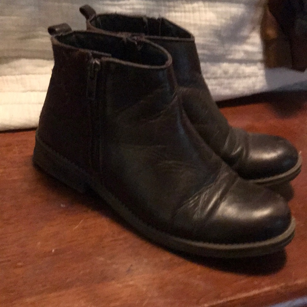 Leather brown ankle boots boutique